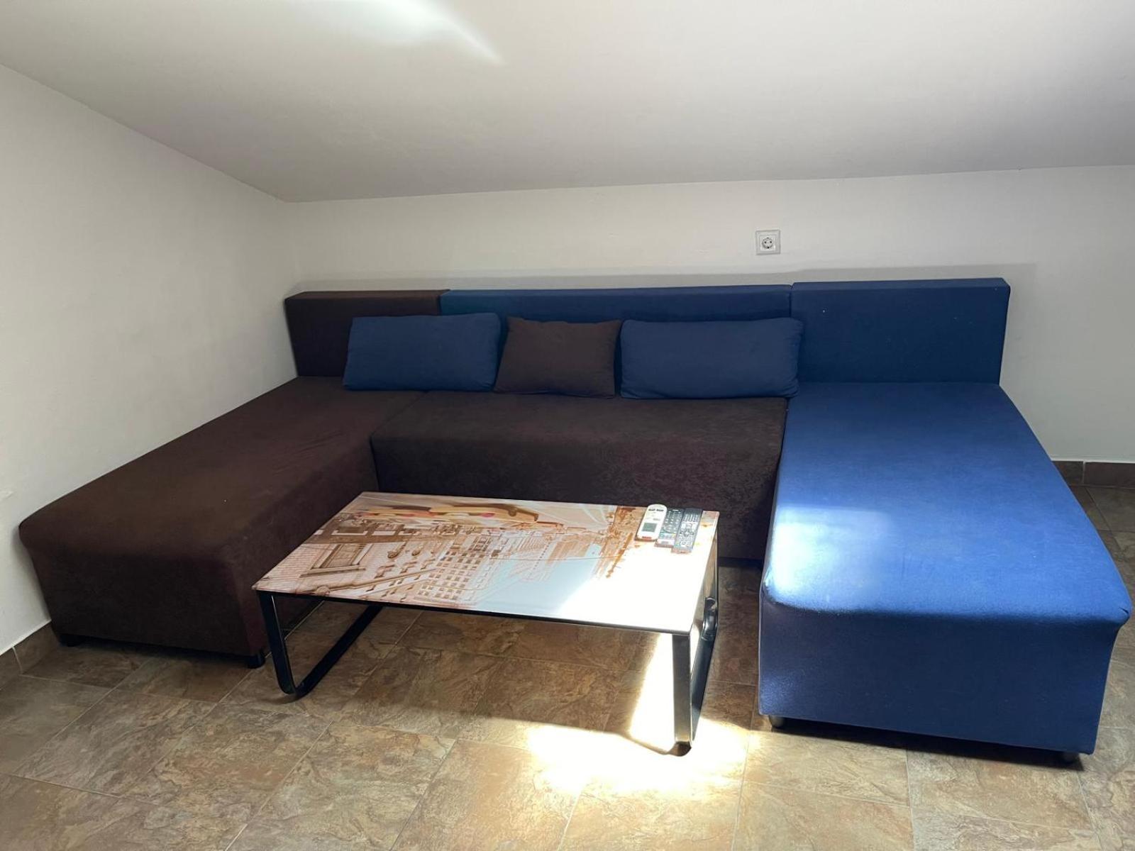 Dejan Apartment-Top Centar プーラ エクステリア 写真