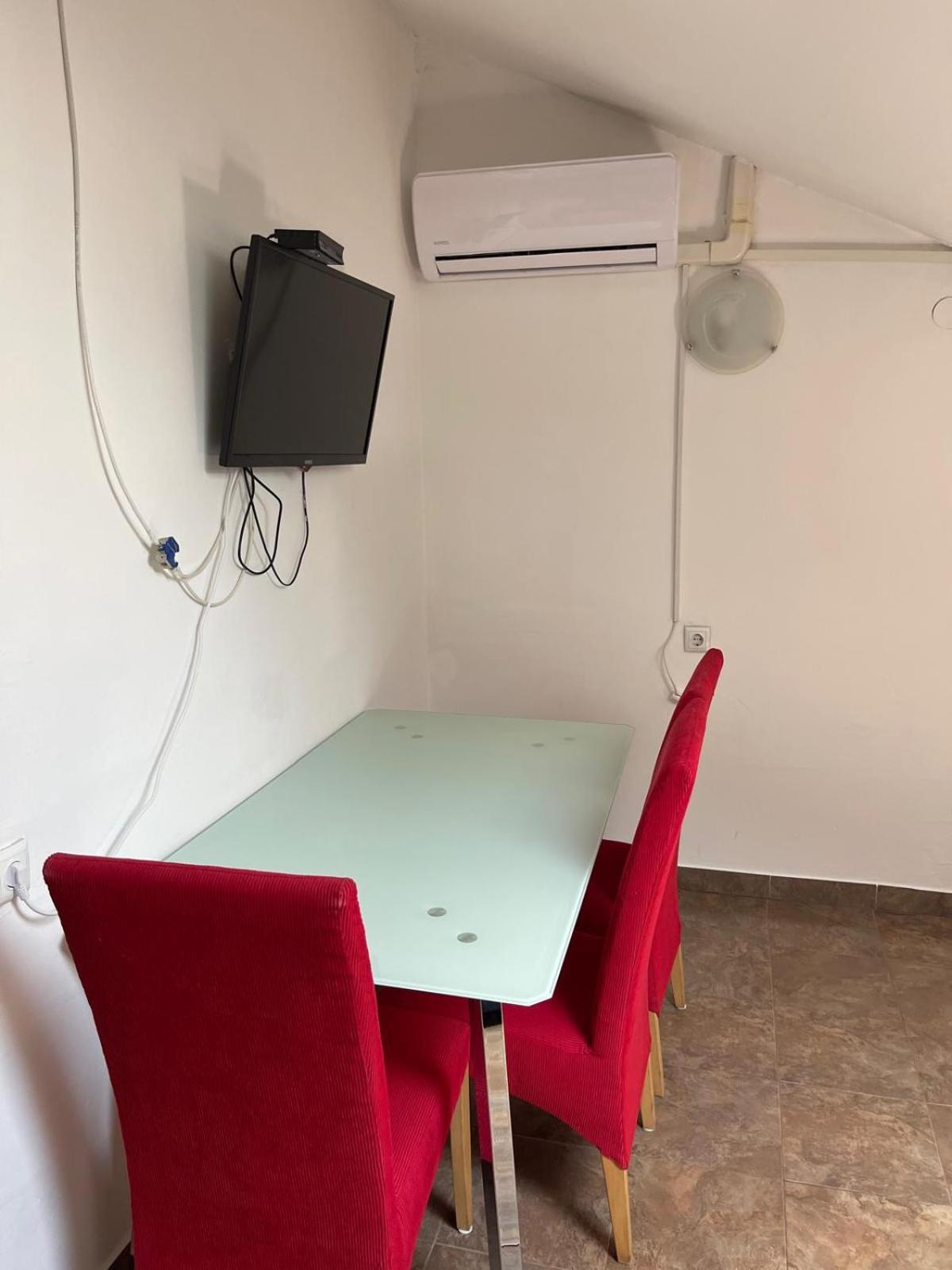 Dejan Apartment-Top Centar プーラ エクステリア 写真