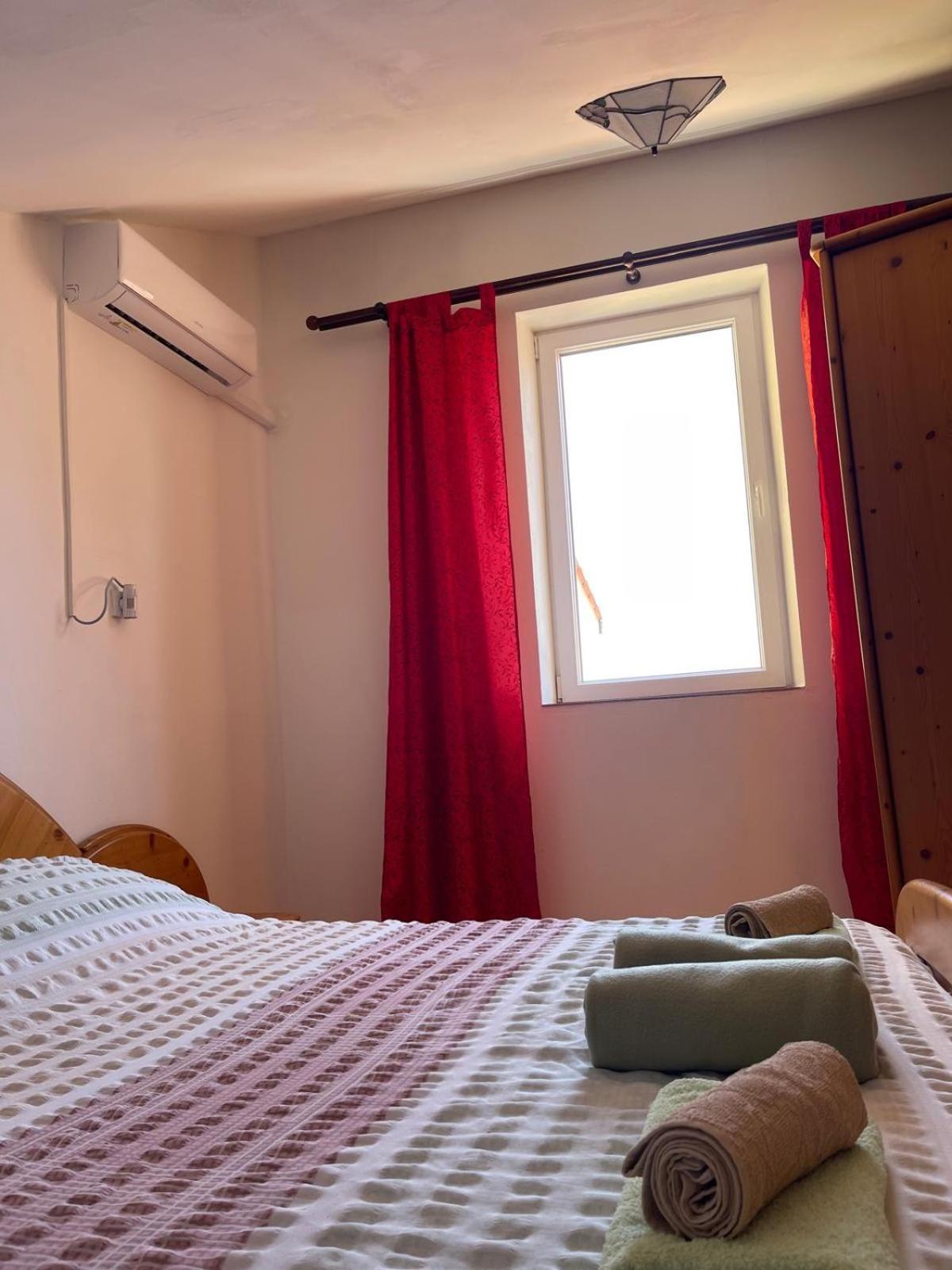 Dejan Apartment-Top Centar プーラ エクステリア 写真